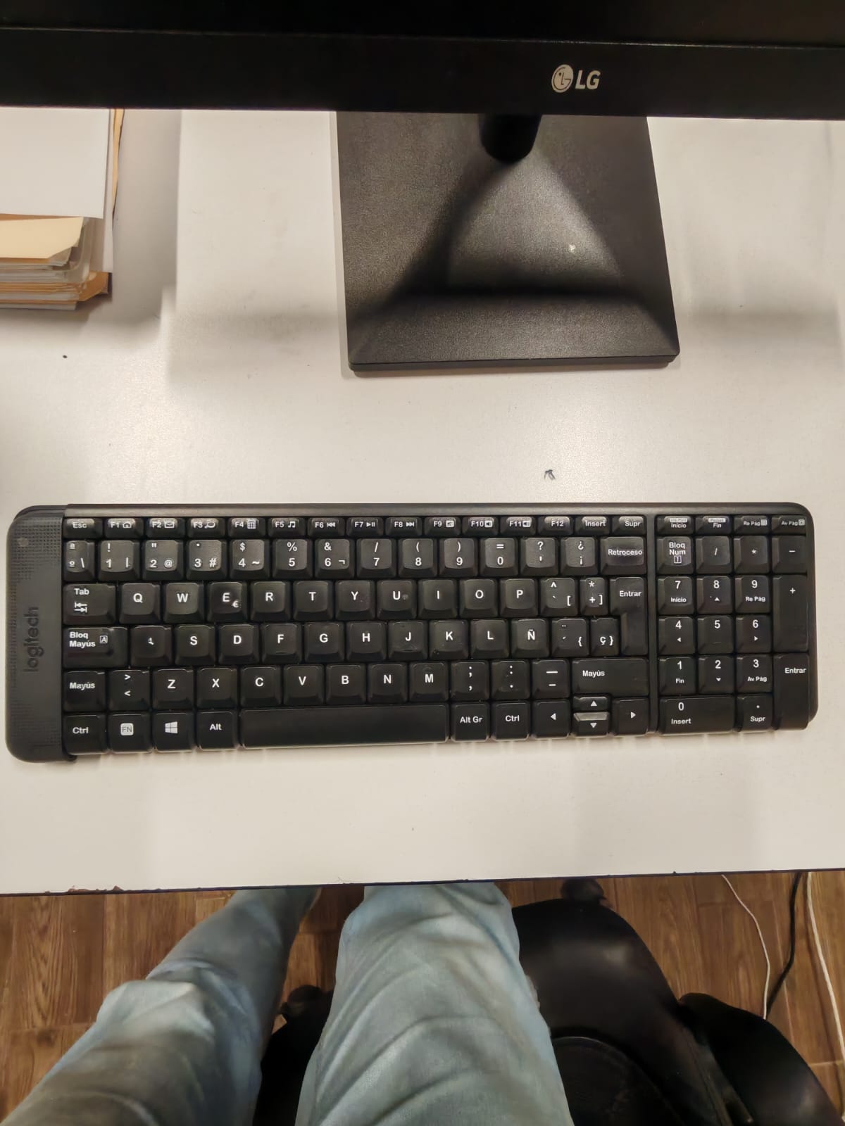 TECLADO	LOGITECH BT	K220<br />
